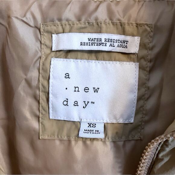 A New Day Tan Puffer Jacket Coat Women's SZ XS Mid Length Matte Warm Soft - Picture 4 of 10